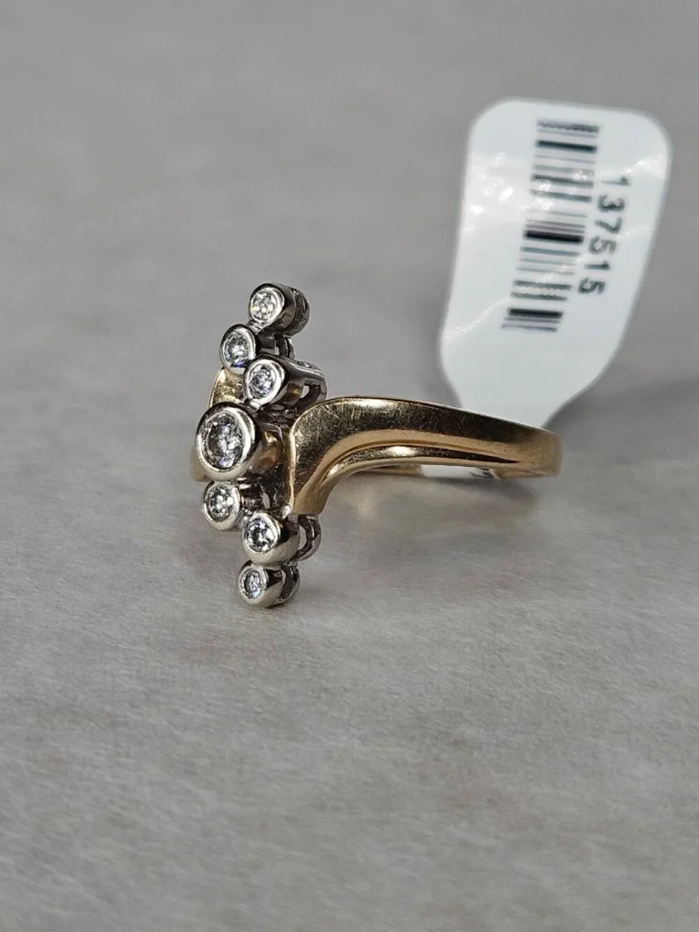 14K Yellow Gold Diamond Offset Vertical Band Cocktail Ring 0.26TCW Size 6.75